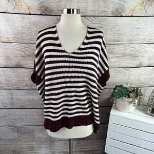 Loft White Red Striped Sleeveless‎ V-Neck Sweater Size Medium